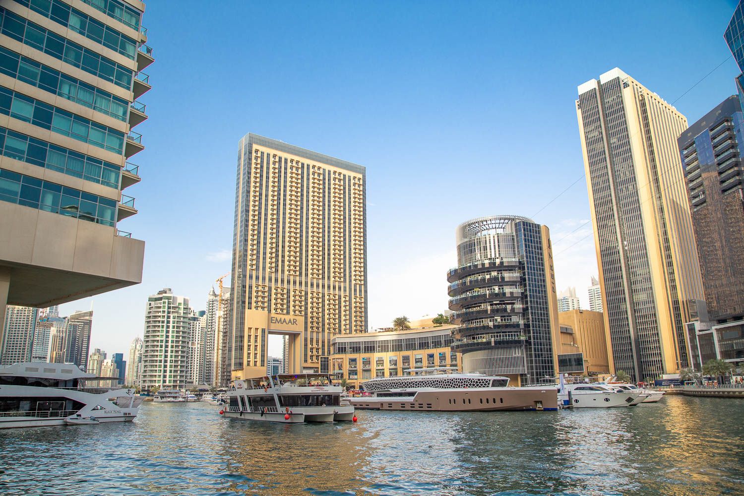 Ensimmäistä kertaa Dubaihin? 12 nähtävyyttä ja ravintolasuosikit