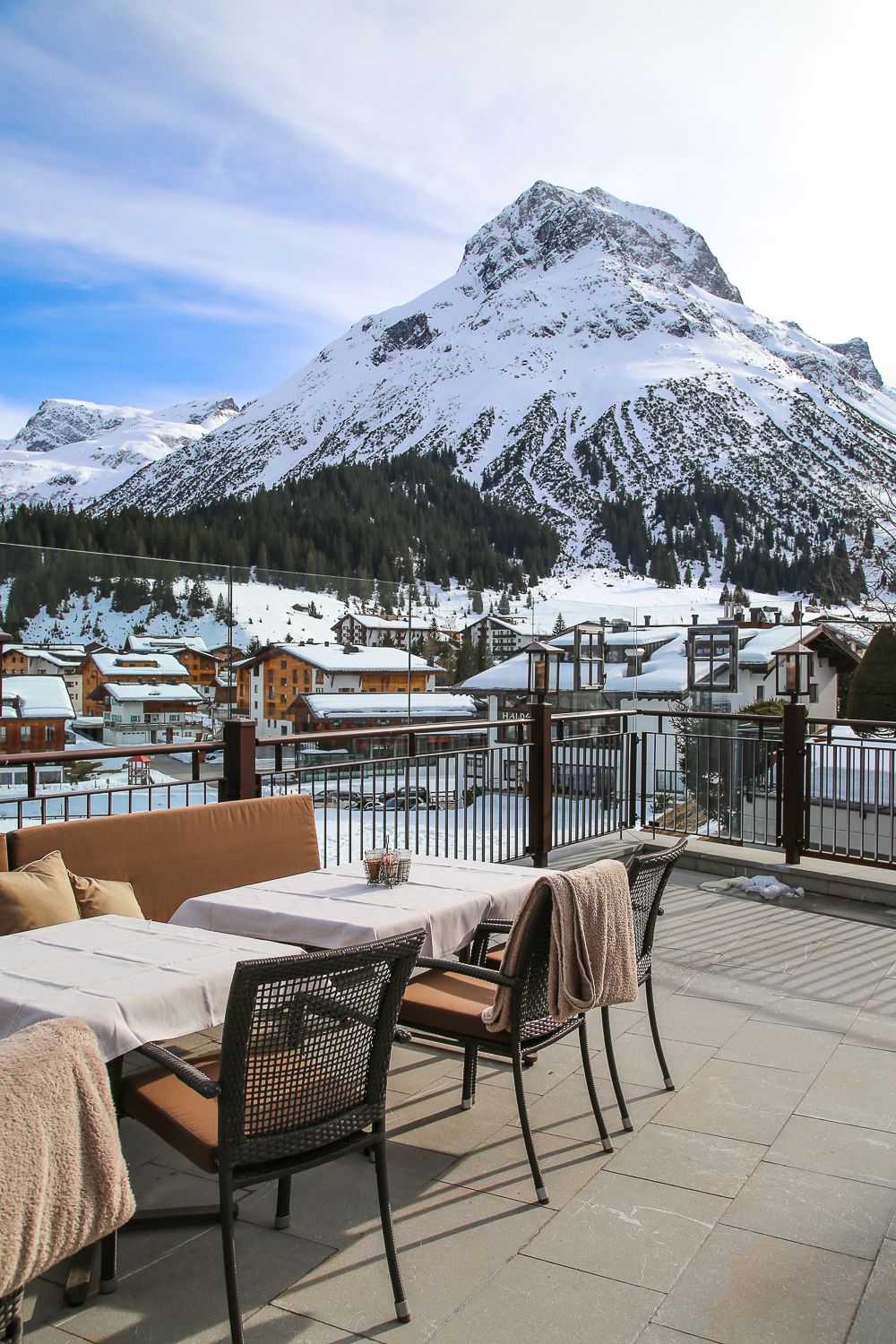 Täydellisyyttä hipova hotelli Itävallan Lechissä