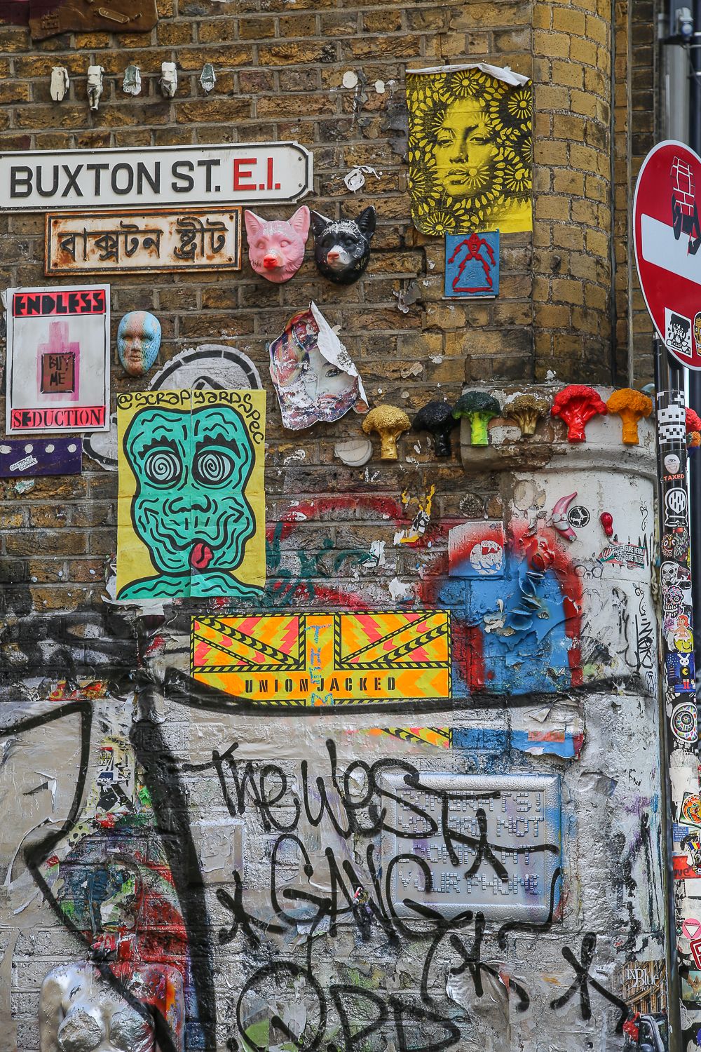 Lontoon oudoin kokemus: väkivaltainen tappelu Brick Lanen leipomossa