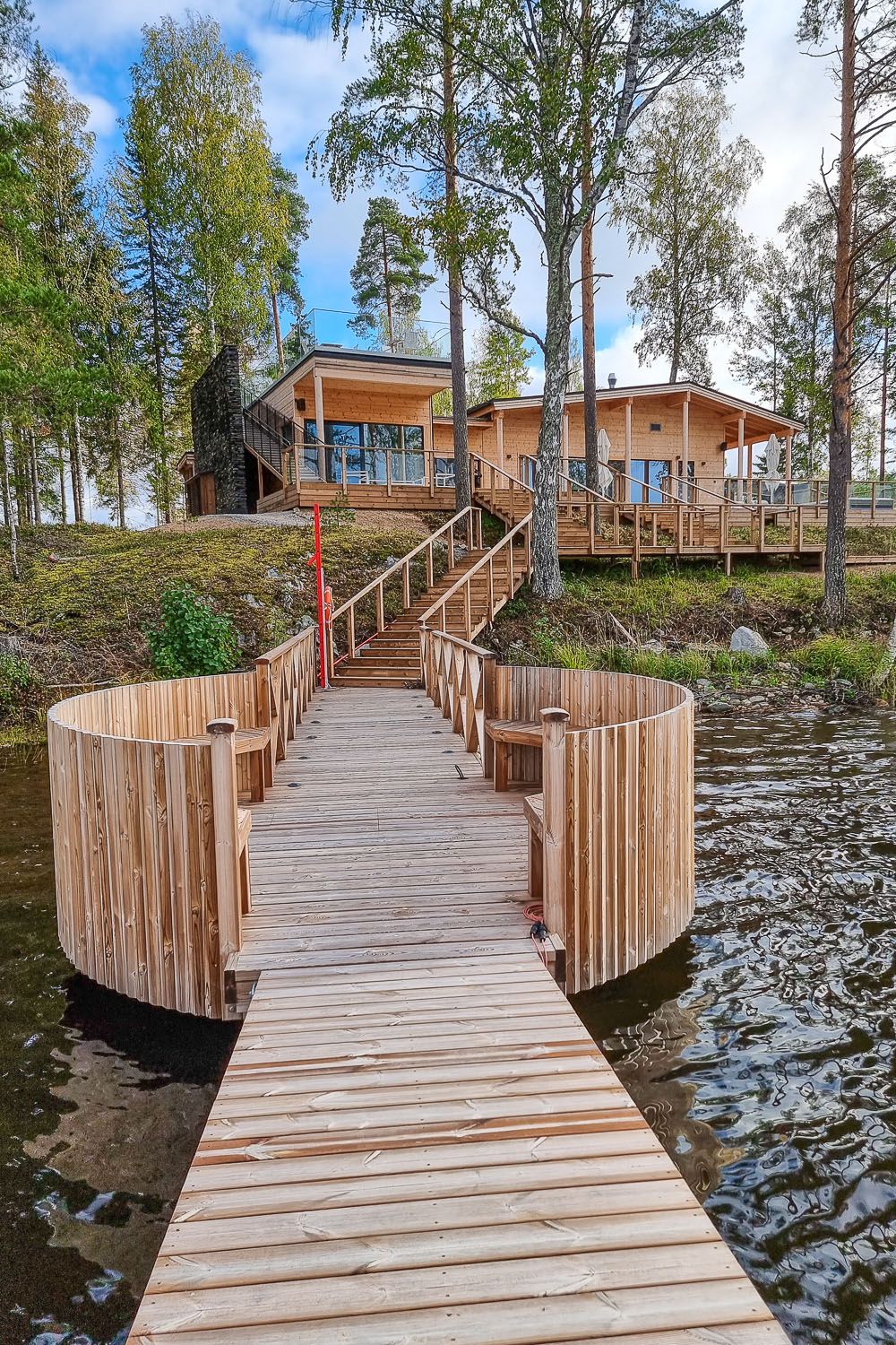Yllätys keskellä Pohjois-Savon maaseutua: tältä näyttää salaperäinen Pihlas Resort